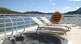 Houseboat exteriors 1