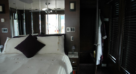 Houseboat Interiors 2