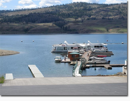 moorage for houseboats